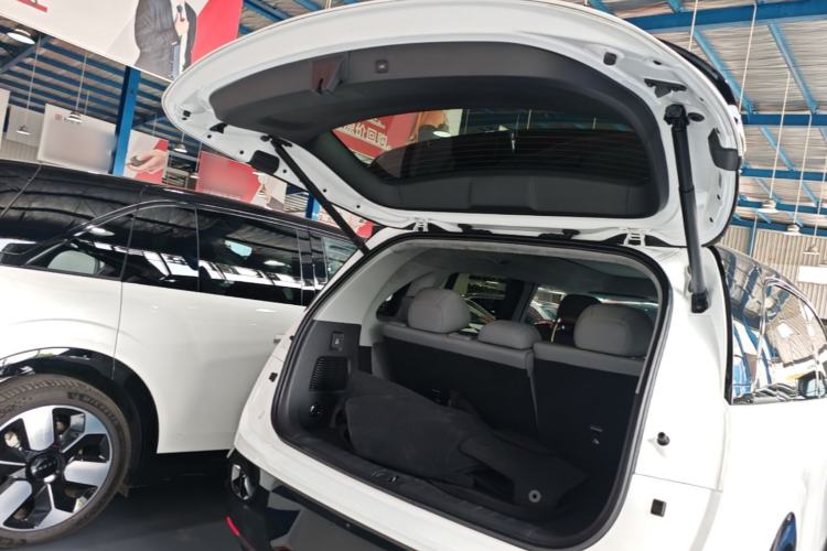 Used Zeekr MIX 2025 Intelligent Driving Version Trunk