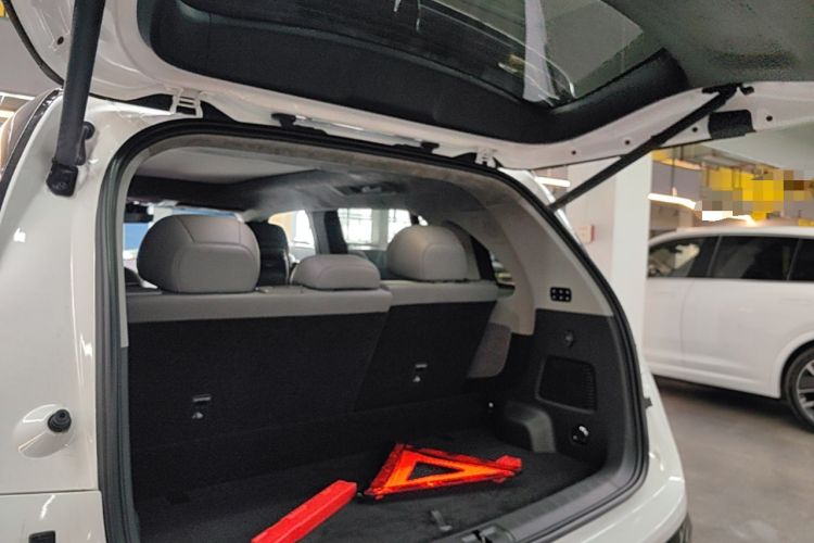 Used Zeekr MIX 2025 Intelligent Driving Version Trunk