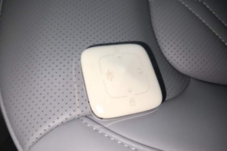 Used Zeekr MIX 2025 Intelligent Driving Version Vehicle Key