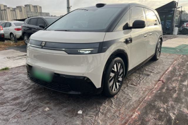Used Zeekr MIX 2025 Long-Range Intelligent Driving Edition