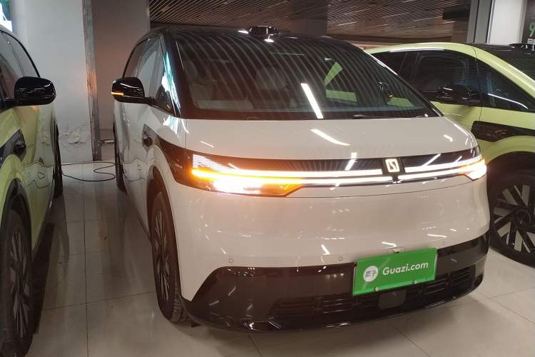 Used Zeekr MIX 2025 Long-Range Intelligent Driving Edition Exterior 2