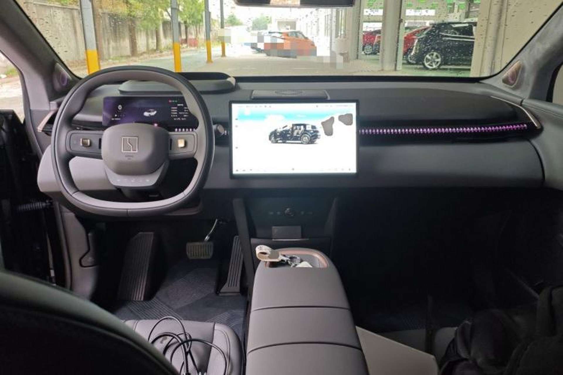 Used Zeekr X 2025 5-Seater Rear-Drive Version Center Console