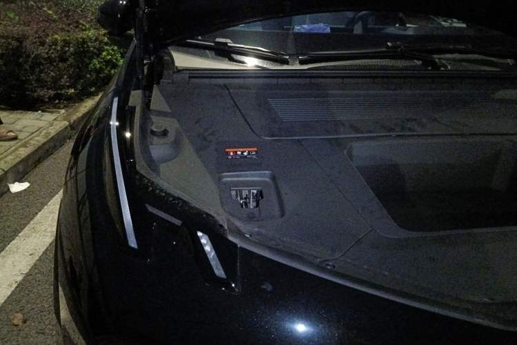 Used Zeekr X 2025 5-Seater Rear-Drive Version Engine Bay Right