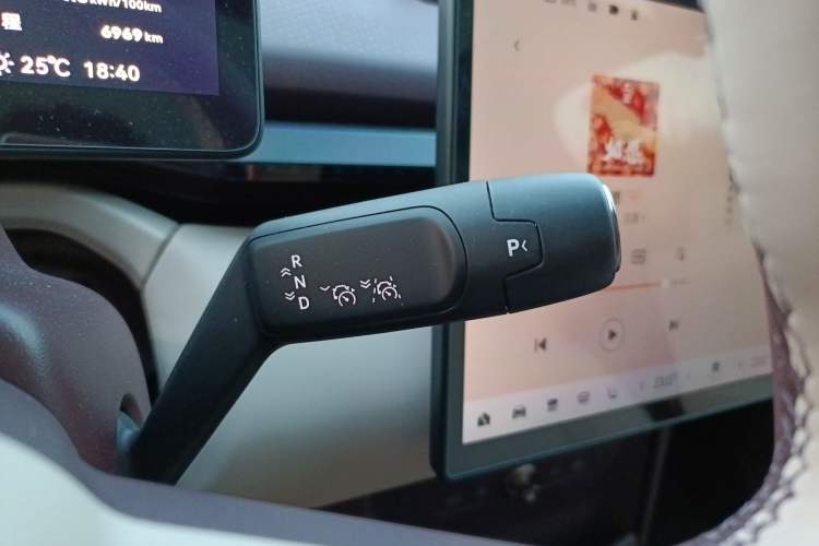 Used Zeekr X 2025 5-Seater Rear-Drive Version Gear Lever