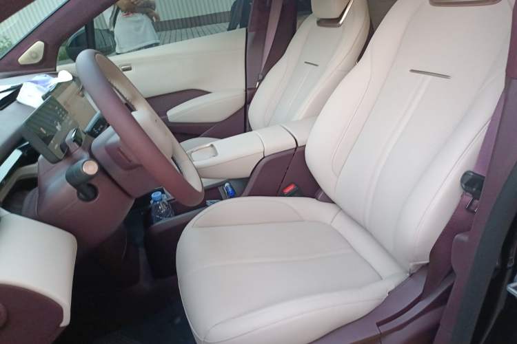 Used Zeekr X 2025 5-Seater Rear-Drive Version Left Front Seat