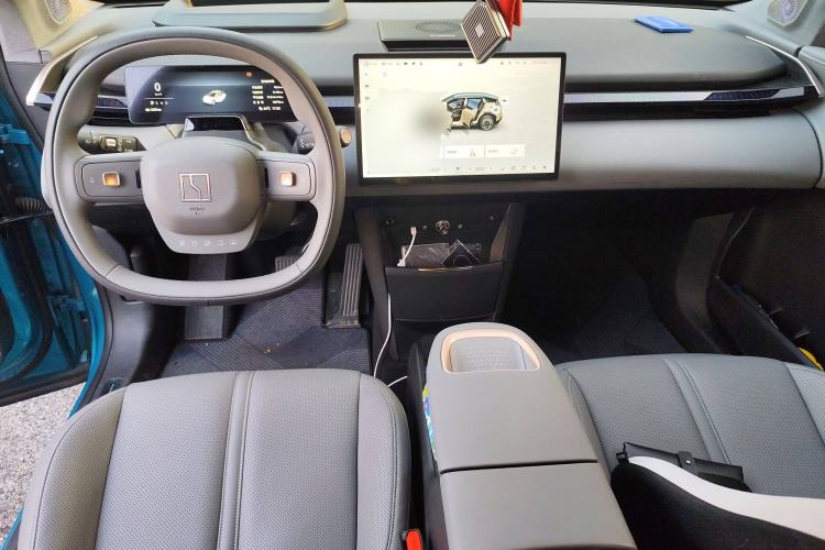 Used Zeekr X 2023 Rear-Drive YOU Edition 4 Seats Center Console