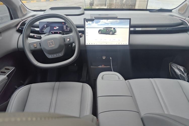 Used Zeekr X 2025 5-Seater Rear-Drive Version Center Console