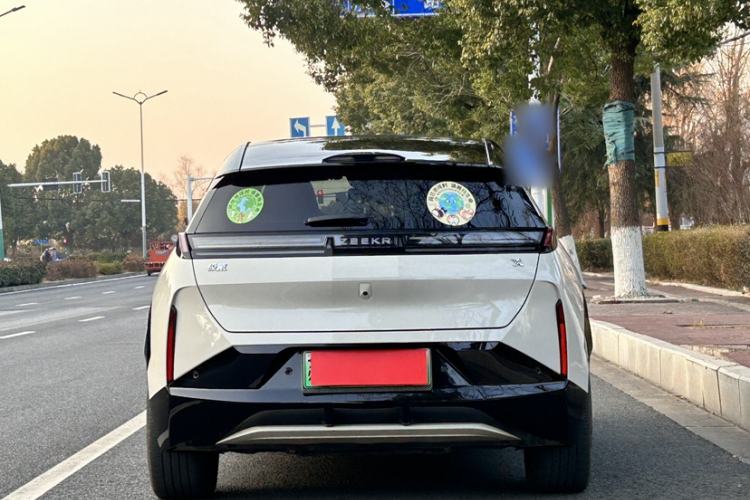 Used Zeekr X 2023 Rear-Drive YOU Edition 4 Seats Exterior 6