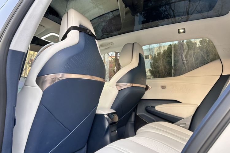 Used Zeekr X 2023 Rear-Drive YOU Edition 4 Seats Interior 9