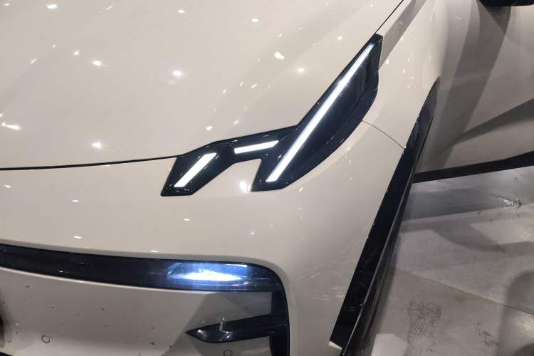 Used Zeekr X 2023 Rear-Drive YOU Edition 4 Seats Left Front Headlight