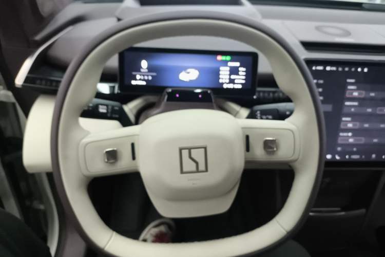 Used Zeekr X 2023 Rear-Drive ME Version 5 Seats Steering Wheel