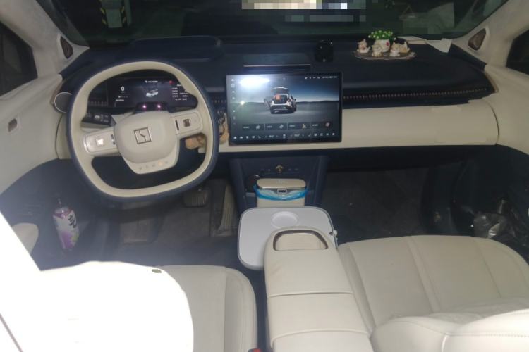 Used Zeekr X 2023 Rear-Drive YOU Edition 4 Seats Center Console