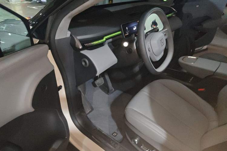 Used Zeekr X 2023 Rear-Drive YOU Edition 4 Seats Driver Seat