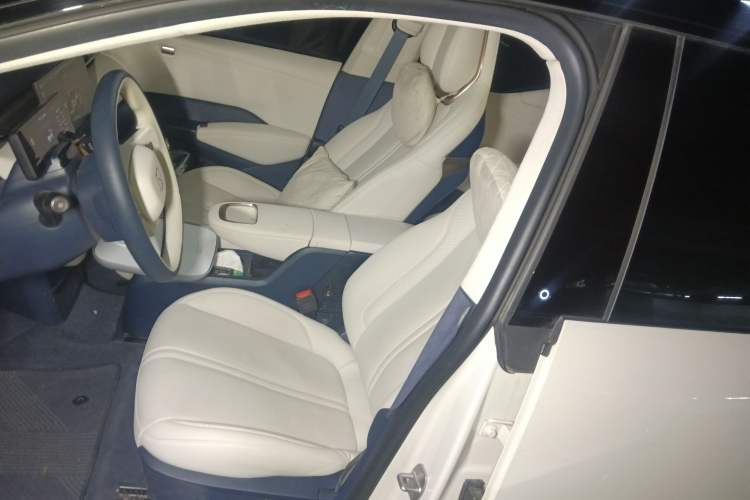 Used Zeekr X 2023 Rear-Drive YOU Edition 4 Seats Left Front Seat