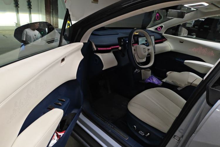 Used Zeekr X 2023 Rear-Drive YOU Edition 4 Seats Driver Seat
