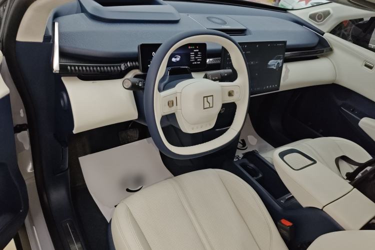 Used Zeekr X 2023 Four-Wheel Drive YOU Edition 4 Seats Interior 2