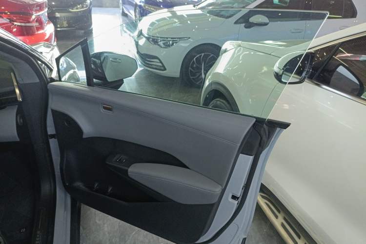Used Zeekr X 2023 Rear-Drive YOU Edition 4 Seats Interior 5