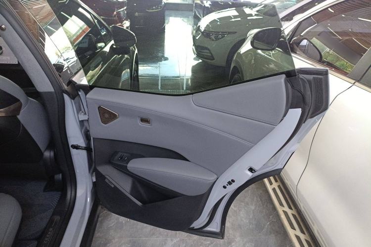Used Zeekr X 2023 Rear-Drive YOU Edition 4 Seats Interior 6