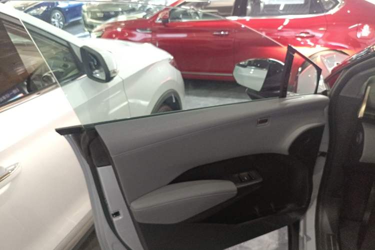 Used Zeekr X 2023 Rear-Drive YOU Edition 4 Seats Interior 7