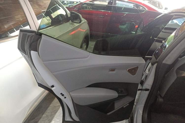 Used Zeekr X 2023 Rear-Drive YOU Edition 4 Seats Interior 8