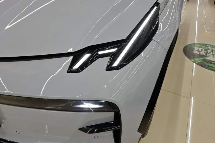 Used Zeekr X 2023 Four-Wheel Drive YOU Edition 4 Seats Left Front Headlight