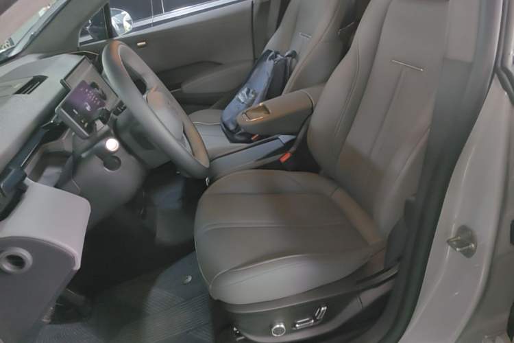 Used Zeekr X 2023 Rear-Drive ME Version 5 Seats Left Front Seat