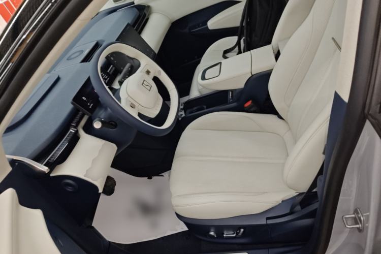 Used Zeekr X 2023 Four-Wheel Drive YOU Edition 4 Seats Left Front Seat