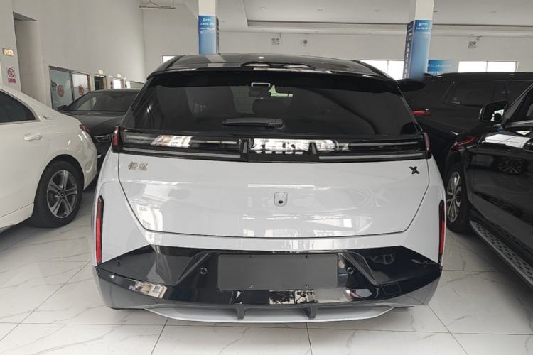 Used Zeekr X 2023 Four-Wheel-Drive YOU Edition 5 Seats Rear