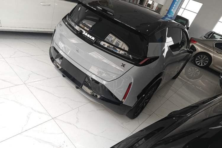 Used Zeekr X 2023 Four-Wheel-Drive YOU Edition 5 Seats Rear Right 45 Deg