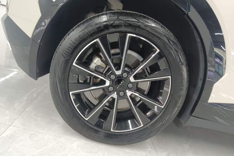 Used Zeekr X 2023 Rear-Drive YOU Edition 4 Seats Right Rear Wheel Hub