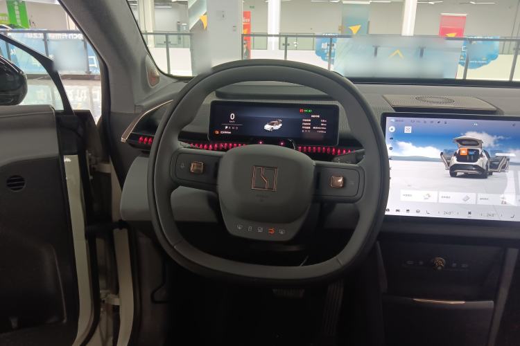 Used Zeekr X 2023 Rear-Drive YOU Edition 4 Seats Steering Wheel