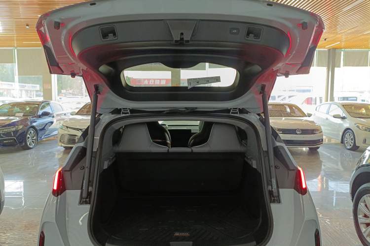 Used Zeekr X 2023 Rear-Drive YOU Edition 4 Seats Trunk