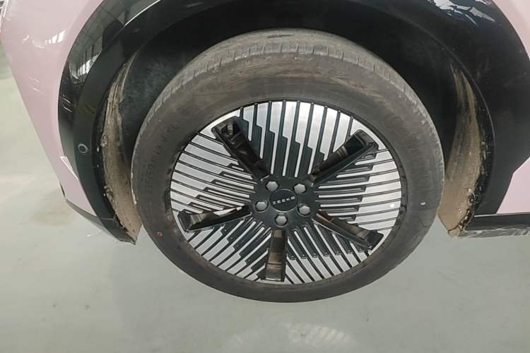 Used Zeekr X 2023 Rear-Drive YOU Edition 4 Seats Exterior 4