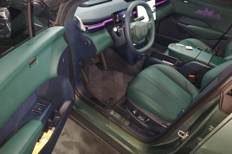 Used Zeekr X 2023 Rear-Drive YOU Edition 4 Seats Driver Seat