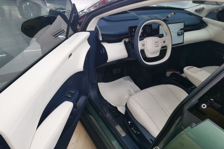 Used Zeekr X 2023 Rear-Drive YOU Edition 4 Seats Driver Seat