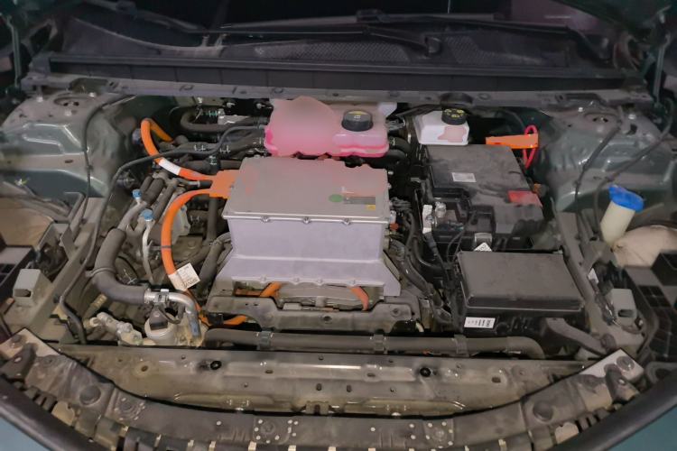 Used Zeekr X 2023 Four-Wheel Drive YOU Edition 4 Seats Engine Bay