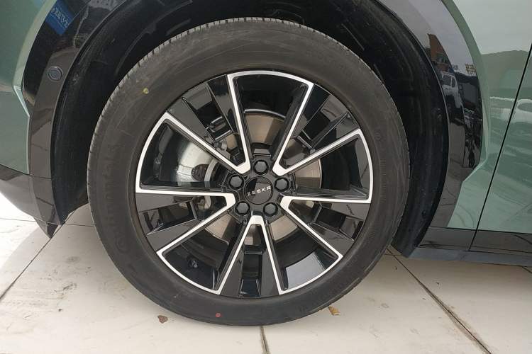 Used Zeekr X 2023 Rear-Drive YOU Edition 4 Seats Exterior 7