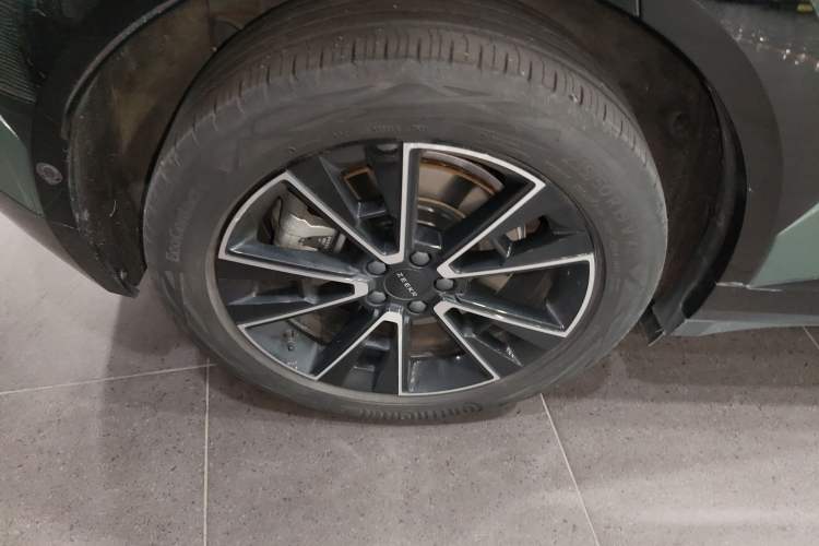 Used Zeekr X 2023 Four-Wheel-Drive YOU Edition 5 Seats Exterior 8