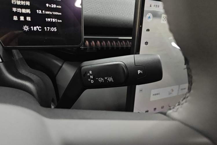 Used Zeekr X 2023 Rear-Drive ME Version 5 Seats Gear Lever