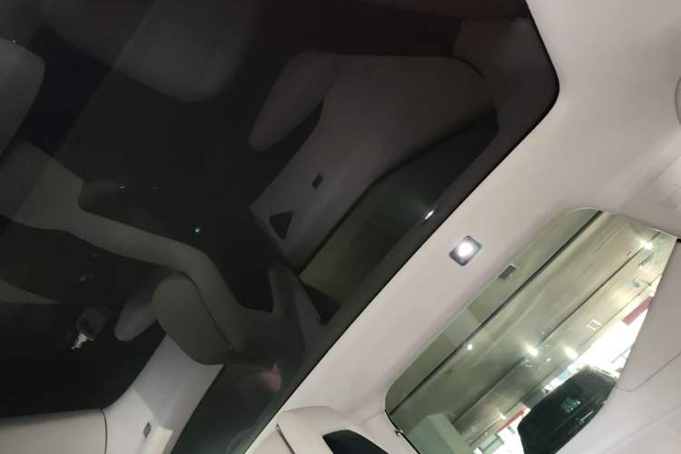 Used Zeekr X 2023 Four-Wheel Drive YOU Edition 4 Seats Headliner