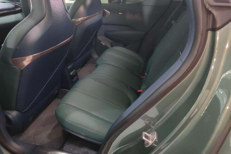 Used Zeekr X 2023 Rear-Drive YOU Edition 4 Seats Interior 4