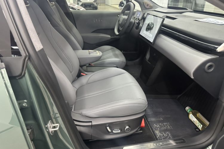 Used Zeekr X 2023 Rear-Drive ME Version 5 Seats Interior 8
