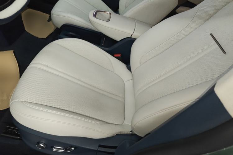 Used Zeekr X 2023 Rear-Drive ME Version 5 Seats Left Front Seat