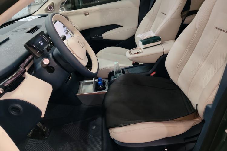 Used Zeekr X 2023 Four-Wheel-Drive YOU Edition 5 Seats Left Front Seat