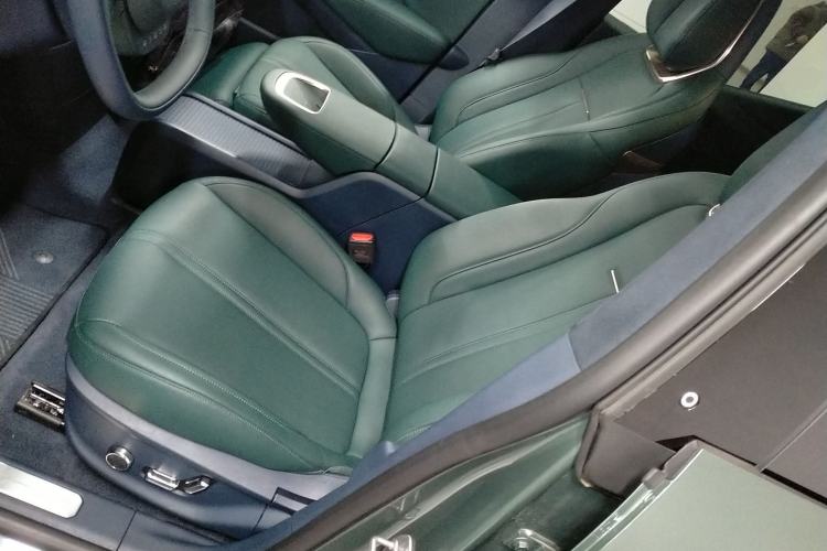 Used Zeekr X 2023 Four-Wheel Drive YOU Edition 4 Seats Left Front Seat