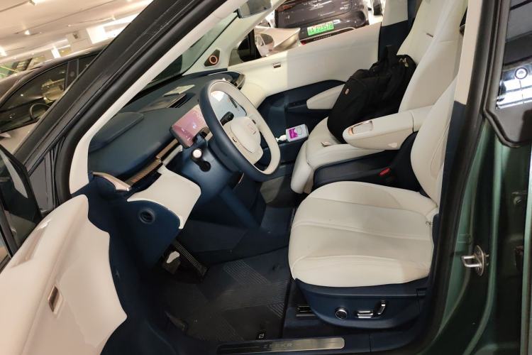 Used Zeekr X 2023 Four-Wheel Drive YOU Edition 4 Seats Left Front Seat