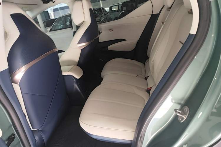 Used Zeekr X 2023 Rear-Drive YOU Edition 4 Seats Left Rear Seat