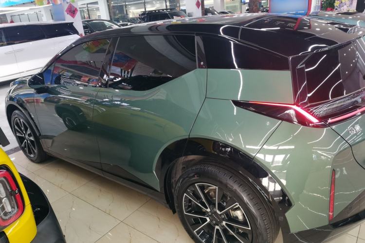 Used Zeekr X 2023 Rear-Drive YOU Edition 4 Seats Left Side