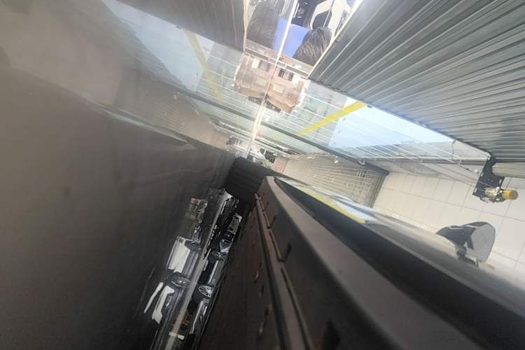 Used Zeekr X 2023 Rear-Drive YOU Edition 4 Seats Left Side Sill