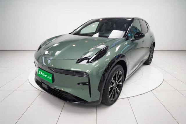 Ojetý Zeekr X 2023 Rear-Drive YOU Edition 4 Seats